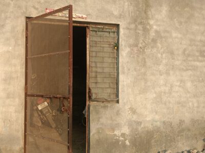 62 gaj House for sale Phone 7404435520