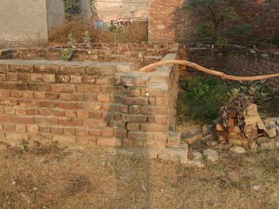 250 square yard plot for sale in tdi city panipat B block face south rs 45000 square yard ph 7404435520