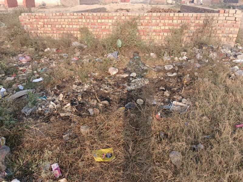 250 square yard plot for sale in tdi city panipat F block face west rs 45000 square yard ph 7404435520