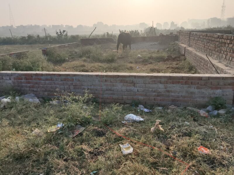 200 गज का प्लाट सैनी कॉलोनी पानीपत में बिकाऊ है फोन न० 7404435520